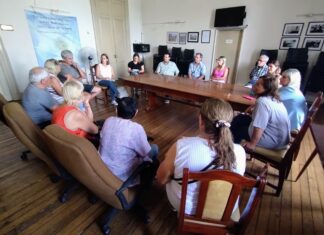Reunión de Concejales con vecinos por pavimento