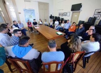 FANAZUL: Reunión con referentes de ATE y trabajadores de la fábrica