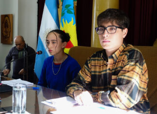 Sesión de los Estudiantes