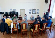 Reunión con el escultor Martín Cerrudo